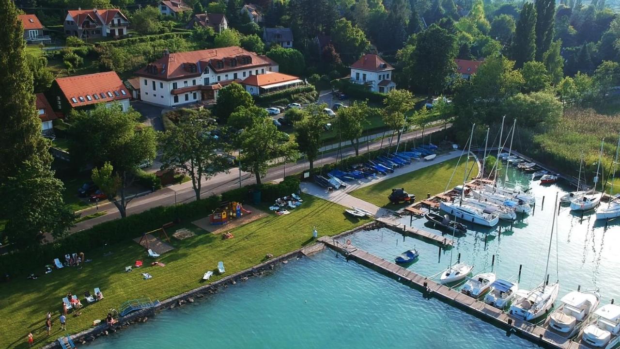 Aquilo Hotel Panorama Tihany Eksteriør bilde