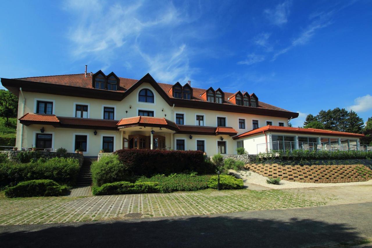 Aquilo Hotel Panorama Tihany Eksteriør bilde